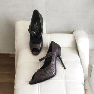 VALENTINO GARAVANI Bronze Leather Mary Jane Heels Size 36